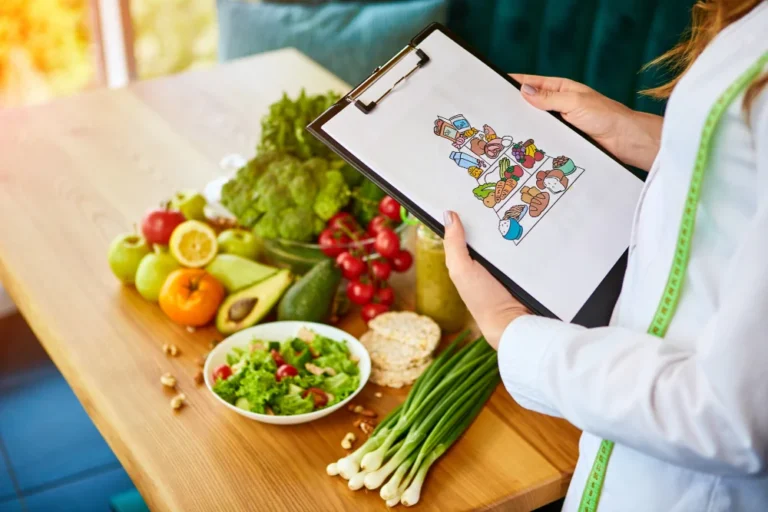 Kursy dietetyki online – co warto o nich wiedzieć?